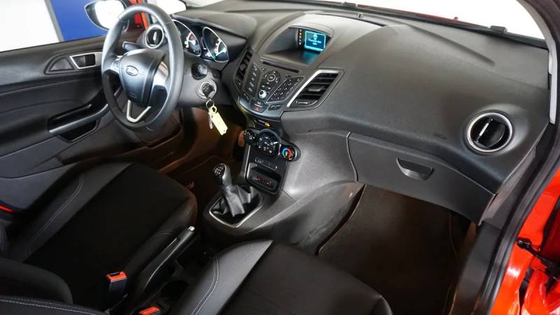 Fiesta 1,6 TDCi 95 Trend ECO 5d, Rød