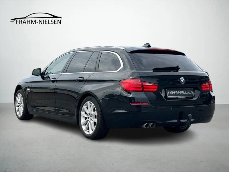 530d 3,0 Touring xDrive aut. 5d